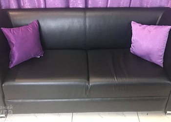 диван черный